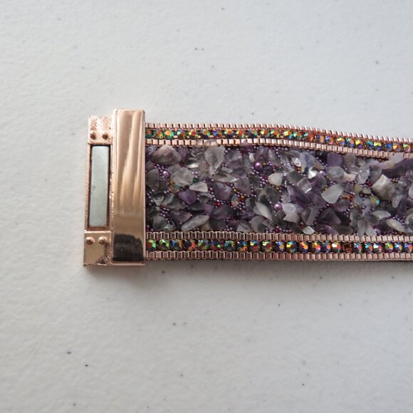 Natural Amethyst Chips Rhinestones Suede Leather Magnetic Clasp Bracelet - Picture 12 of 15